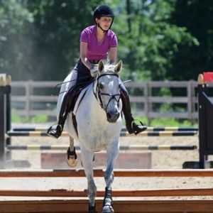 Meet your Posher, Laura